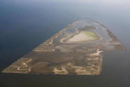 Vogeleiland de Kreupel vanuit de lucht in vogelvlucht